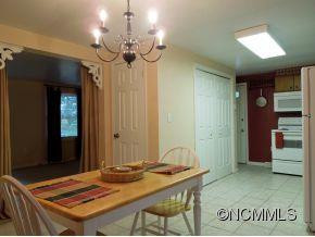 130 S Hillside Street - Photo 8