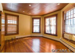 182 Cumberland Avenue - Photo 9