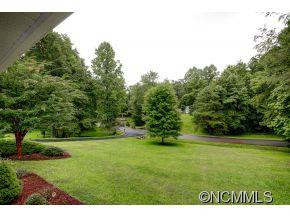 28 Justin Drive - Photo 4