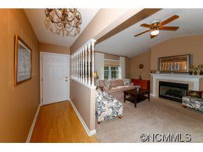 28 Justin Drive - Photo 5