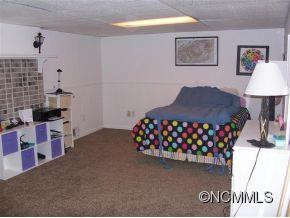 64 Hampden Road - Photo 13