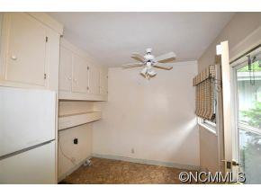 1492 Orleans Ave. - Photo 7