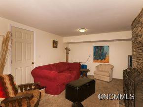470 Lakey Gap Rd - Photo 19