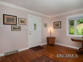 470 Lakey Gap Rd - Photo 3