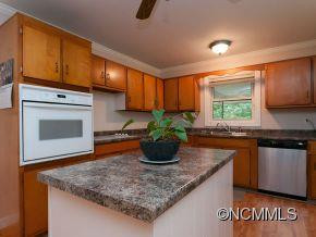 470 Lakey Gap Rd - Photo 8