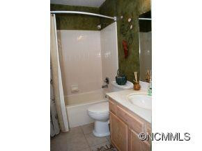102 Southwick Court - Photo 14