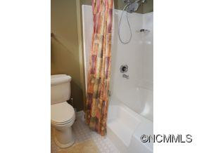 102 Southwick Court - Photo 24
