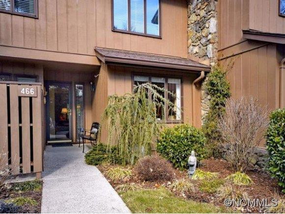 466 Crowfields Drive