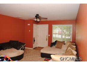 337 Wiltshire Circle - Photo 4