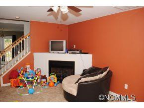 337 Wiltshire Circle - Photo 6
