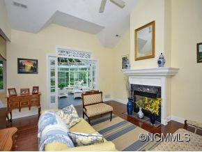 44 SPRINGSIDE CT - Photo 3