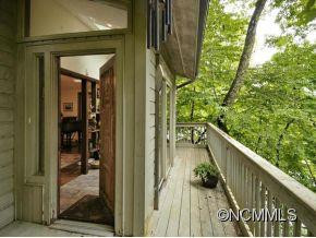 415 COMET DRIVE - Photo 2