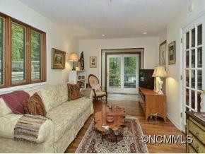 415 COMET DRIVE - Photo 5