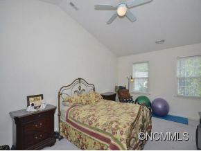 371 GLENSPRINGS DRIVE - Photo 10