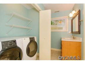 139 Beverly Road - Photo 18