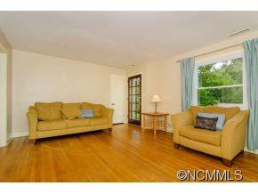 139 Beverly Road - Photo 4