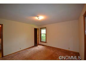 1061 Johnson Road - Photo 11