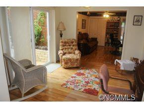 109 Exeter Court - Photo 15