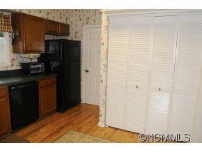 109 Exeter Court - Photo 8