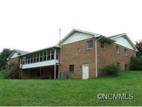 10 Pleasant View Drive - Photo 3