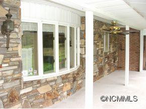 10 Pleasant View Drive - Photo 4