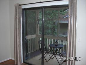110 Haywood Road #8D - Photo 3
