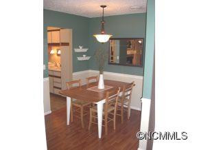 110 Haywood Road #8D - Photo 4