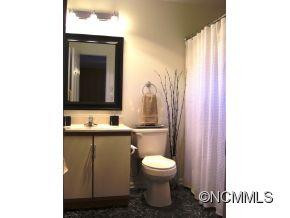 110 Haywood Road #8D - Photo 6