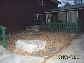 416 Spring Meadow Drive - Photo 3
