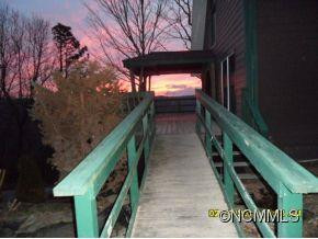 416 Spring Meadow Drive - Photo 4