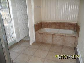 416 Spring Meadow Drive - Photo 7