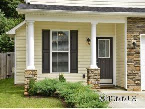 4 CARDIFF COURT - Photo 2