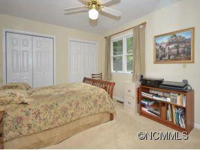 1 SOUTH OAKS CIRCLE - Photo 11