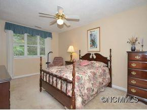 1 SOUTH OAKS CIRCLE - Photo 13