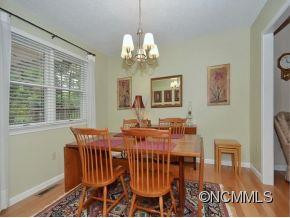 1 SOUTH OAKS CIRCLE - Photo 7