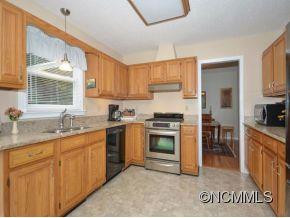 1 SOUTH OAKS CIRCLE - Photo 10