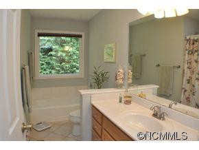 4 Spicewood Court - Photo 13