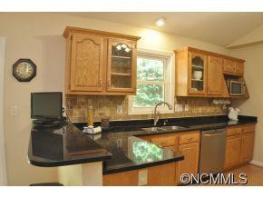 4 Spicewood Court - Photo 8