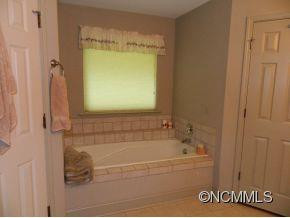 1212 Safari Drive - Photo 15