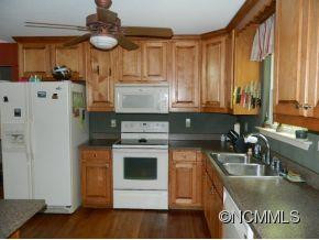 1212 Safari Drive - Photo 9