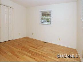 658 CHRISTIAN CREEK RD - Photo 7