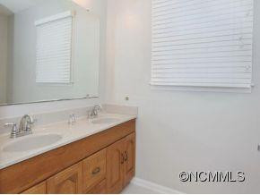 658 CHRISTIAN CREEK RD - Photo 9