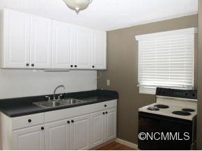 620 LYDAY LOOP - Photo 4