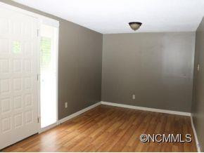 620 LYDAY LOOP - Photo 7