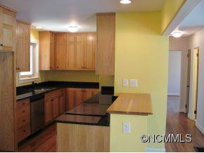 114 Robinson Avenue - Photo 7