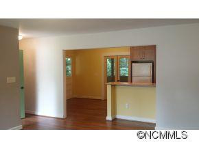 114 Robinson Avenue - Photo 9