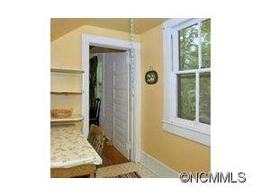 395 West Virginia Terrace - Photo 7