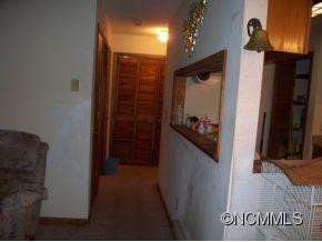 100 Bristol Lane - Photo 3