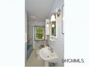135 RUGBY HOLLOW DRIVE - Photo 10