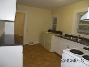 340 Flat Creek Rd - Photo 4